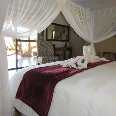 Naledi Lodges Balule Doğa Koruma Alanı Dış mekan fotoğraf